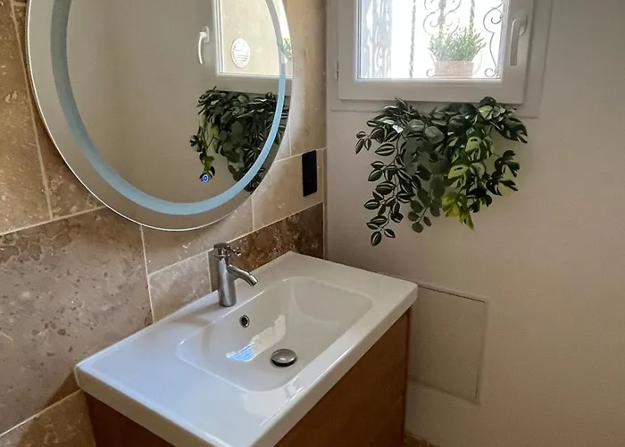 House With Patio And Air Conditioning * Elne